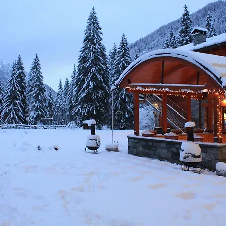 Hotel Le Rocher 4*
