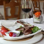 Le Rocher Hotel 4*