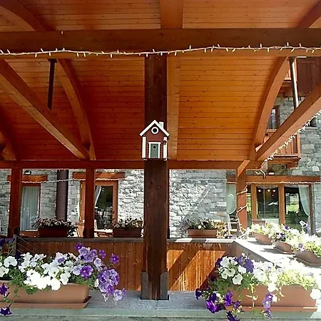 Le Rocher Hotel Champoluc