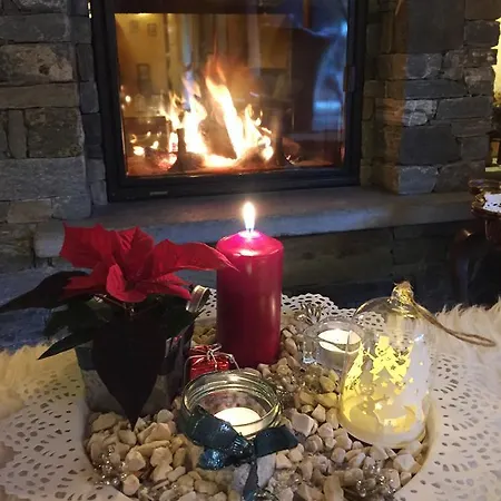 Le Rocher シャンポルク