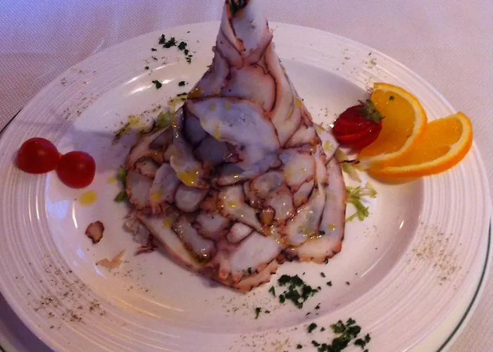 Le Rocher מלון שמפולוק